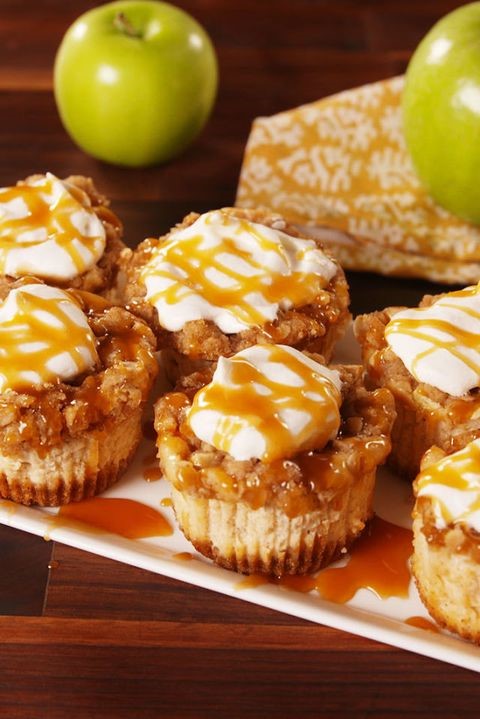 Apple Crisp Cheesecakes