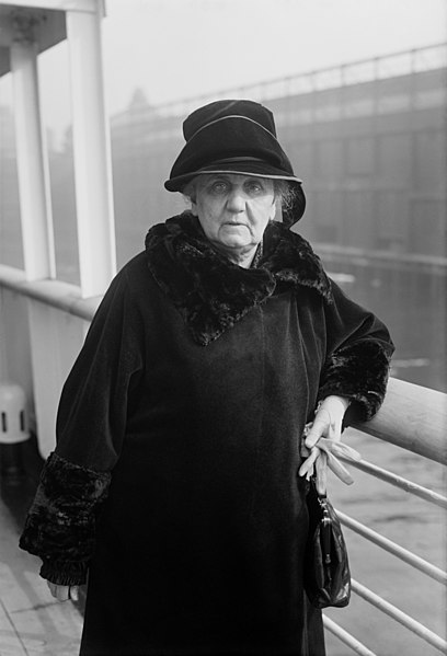 Jane Addams (1860 – 1935)